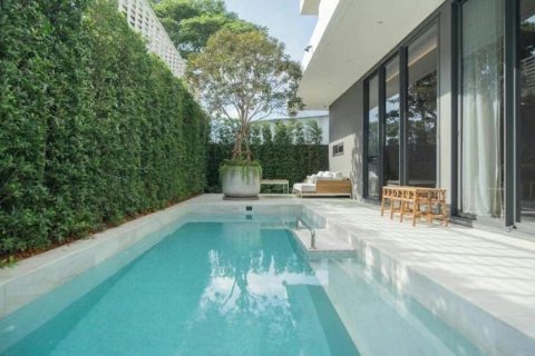 Villa in Suan Luang, Bangkok, Thailand 4 Schlafzimmer № 133897