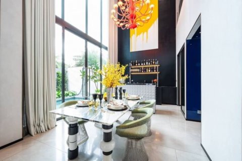 Chalet de 3 dormitorios en Bueng Kum, Bangkok, Tailandia № 133900 - foto 4