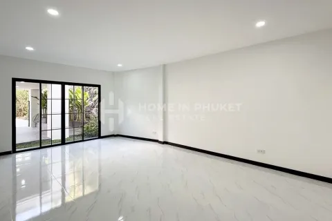 Casa de 3 dormitorios en Chalong, Tailandia № 146641 - foto 7