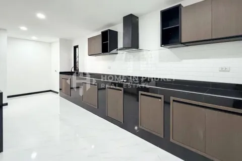 Casa de 3 dormitorios en Chalong, Tailandia № 146641 - foto 6