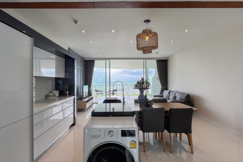 Condominio de 2 dormitorios en Sattahip, Tailandia № 144642 - foto 2
