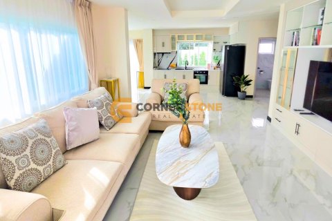 Estudio en Pattaya, Tailandia № 144638 - foto 4