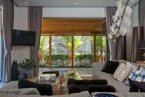 Casa de 4 dormitorios en Bang Tao, Tailandia № 190897 - foto 7
