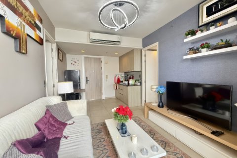 Apartamento de 2 dormitorios en Pattaya, Tailandia № 190896 - foto 7