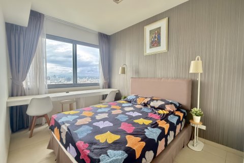 Apartamento de 2 dormitorios en Pattaya, Tailandia № 190896 - foto 9