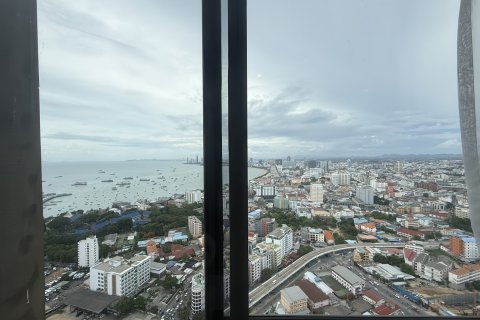 Apartamento de 2 dormitorios en Pattaya, Tailandia № 190896 - foto 12