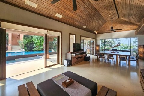 Chalet de 4 dormitorios en Wichit, Tailandia № 133703 - foto 4