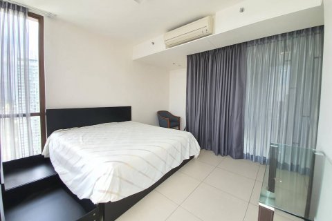 Condominio de 2 dormitorios en Watthana, Bangkok, Tailandia № 133702 - foto 8