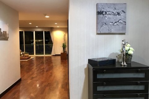 Condominio de 3 dormitorios en Watthana, Bangkok, Tailandia № 133706 - foto 3