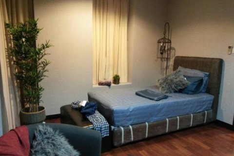 Condominio de 3 dormitorios en Watthana, Bangkok, Tailandia № 133706 - foto 8
