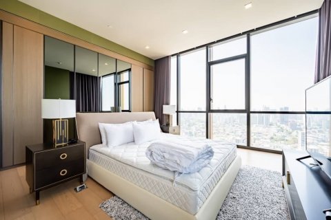 Condominio de 3 dormitorios en Watthana, Bangkok, Tailandia № 133705 - foto 12