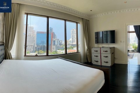 Condominio de 2 dormitorios en Watthana, Bangkok, Tailandia № 133707 - foto 15