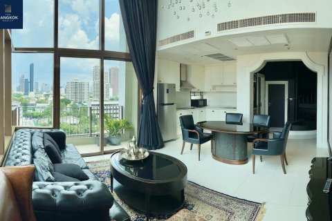 Condo in Watthana, Bangkok, Thailand, 2 bedrooms  № 133707
