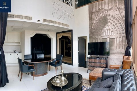 Condominio de 2 dormitorios en Watthana, Bangkok, Tailandia № 133707 - foto 3