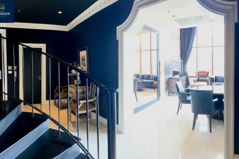 Condominio de 2 dormitorios en Watthana, Bangkok, Tailandia № 133707 - foto 8