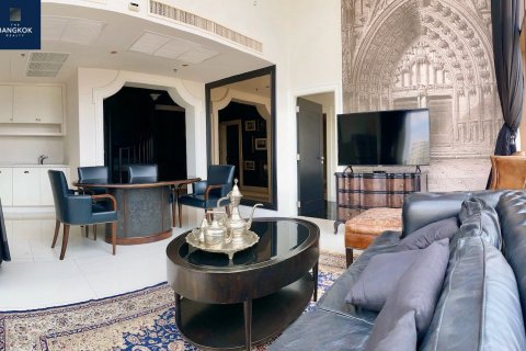 Condominio de 2 dormitorios en Watthana, Bangkok, Tailandia № 133707 - foto 2