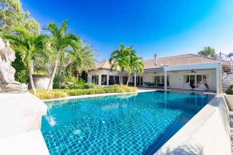 Chalet de 4 dormitorios en Hua Hin, Tailandia № 117356