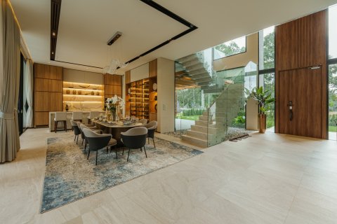 Chalet de 4 dormitorios en Bang Tao, Tailandia № 166254 - foto 7