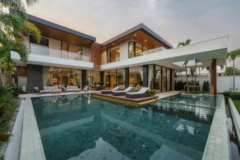 Villa in Bang Tao, Thailand 4 Schlafzimmer № 166254
