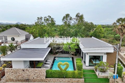 บ้านในพัทยา, ประเทศไทย 5 ห้องนอน № 198161