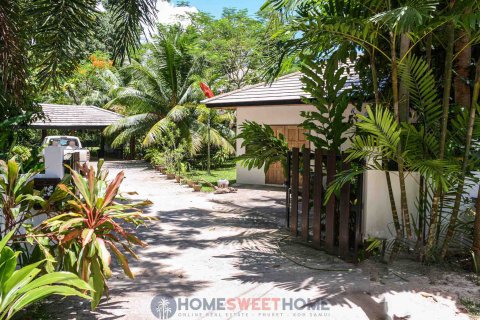 Chalet de 4 dormitorios en Ko Samui, Tailandia № 180201 - foto 3
