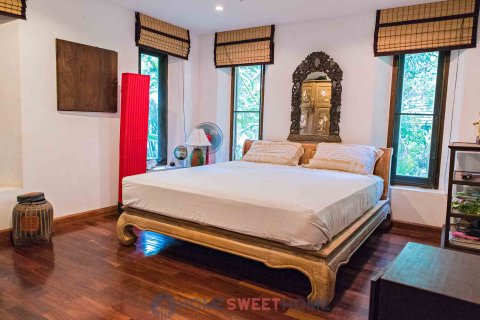 Chalet de 4 dormitorios en Ko Samui, Tailandia № 180201 - foto 13