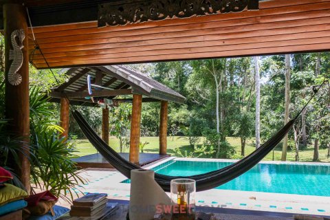 Chalet de 4 dormitorios en Ko Samui, Tailandia № 180201 - foto 6