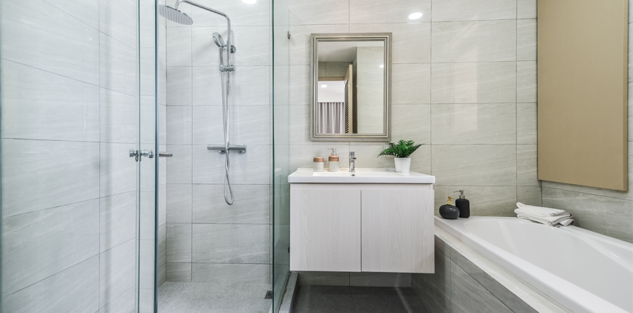Condominio de 2 dormitorios en Bangkok, Tailandia № 184348