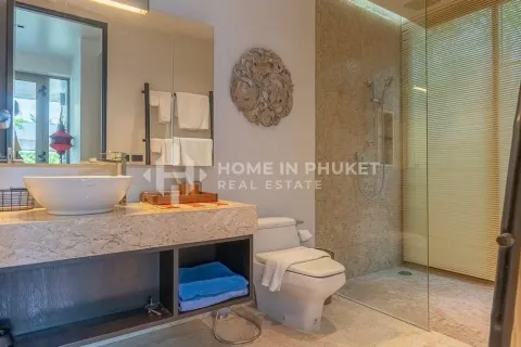 Casa de 4 dormitorios en Phuket, Tailandia № 146673 - foto 25