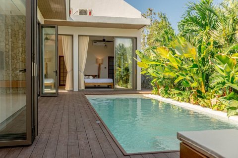 Casa de 4 dormitorios en Pattaya, Tailandia № 158744 - foto 5
