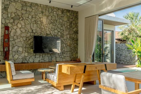 Casa de 4 dormitorios en Pattaya, Tailandia № 158744 - foto 12
