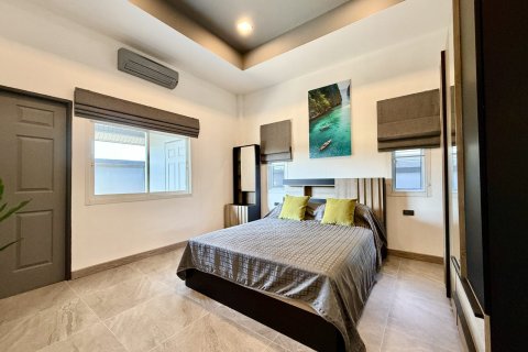 Casa de 3 dormitorios en Bang Lamung, Tailandia № 158742 - foto 22