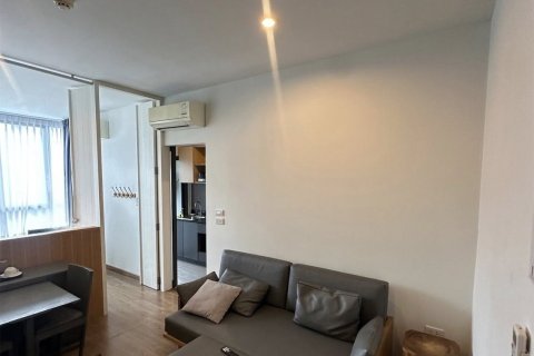Apartamento de 2 habitaciones en Pattaya, Tailandia № 205806 - foto 2