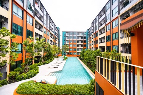 Apartamento de 2 habitaciones en Pattaya, Tailandia № 205807 - foto 9