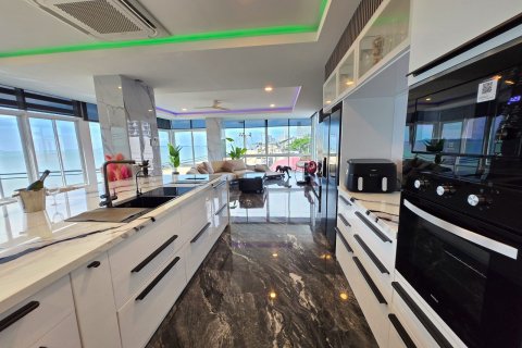 Condominio de 2 dormitorios en Pattaya, Tailandia № 170312 - foto 16