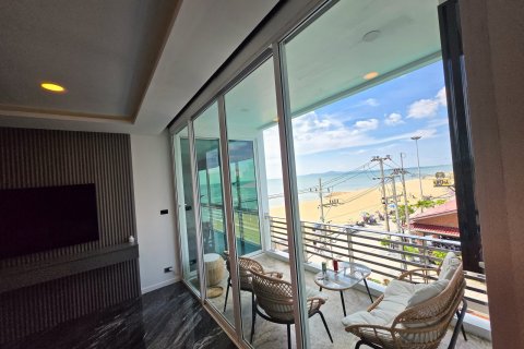 Condominio de 2 dormitorios en Pattaya, Tailandia № 170312 - foto 4