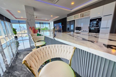 Condominio de 2 dormitorios en Pattaya, Tailandia № 170312 - foto 13