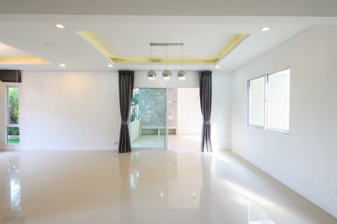 Condominio de 2 dormitorios en Pattaya, Tailandia № 170307 - foto 14