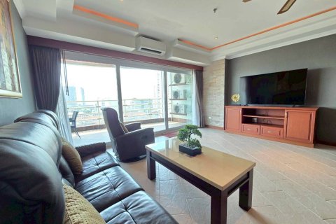 Condominio de 2 dormitorios en Pattaya, Tailandia № 170308 - foto 4