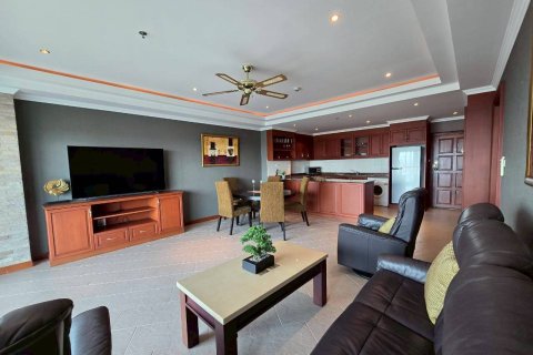 Condominio de 2 dormitorios en Pattaya, Tailandia № 170308 - foto 3
