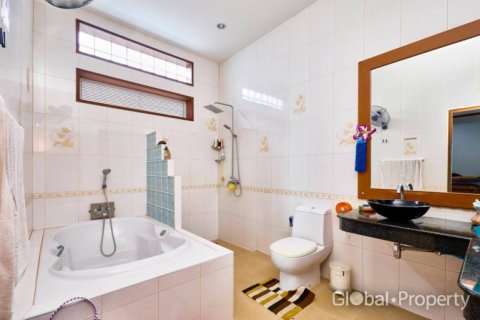 Haus in Pattaya, Thailand 6 Schlafzimmer № 170430 - Foto 19