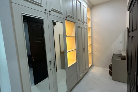 Villa in Chiang Mai, Thailand 4 Schlafzimmer № 162684 - Foto 27