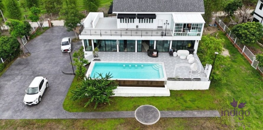 House in Chiang Mai, Thailand 3 bedrooms № 162681
