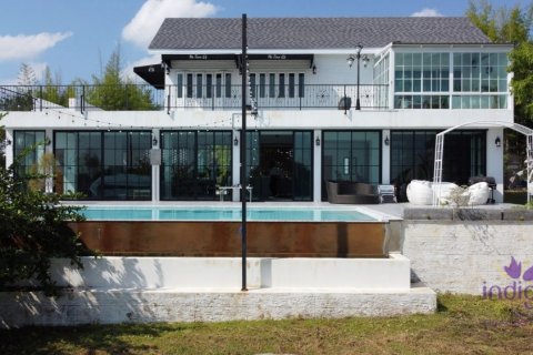 House in Chiang Mai, Thailand 3 bedrooms № 162681 - photo 30