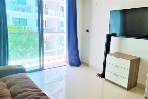 Apartamento de 1 dormitorio en Pattaya, Tailandia № 205960 - foto 2