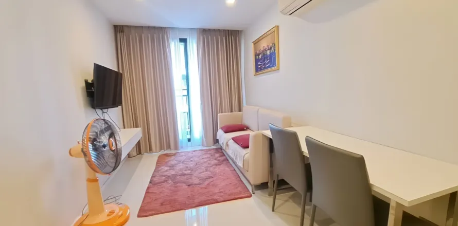 Apartamento de 1 dormitorio en Pattaya, Tailandia № 205966