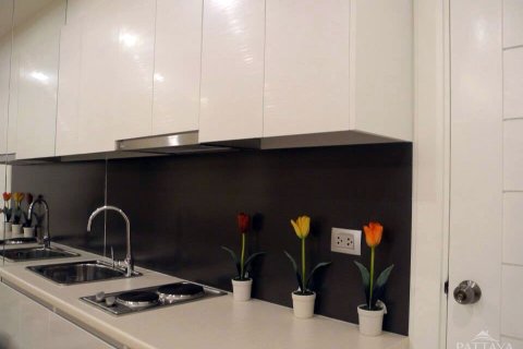 Condominio de 1 dormitorio en Jomtien Beach, Pattaya, Tailandia № 204095 - foto 3