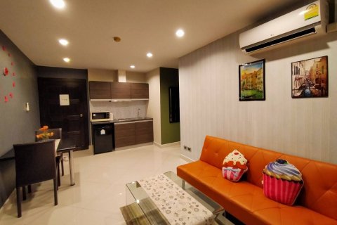 Condo sur Jomtien Beach, Pattaya, Thaïlande, 1 chambre  № 204096
