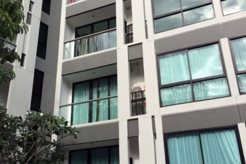 Condo in Pattaya, Thailand, 1 bedroom  № 204093
