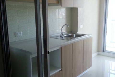 Condominio de 1 dormitorio en Pattaya, Tailandia № 204092 - foto 6